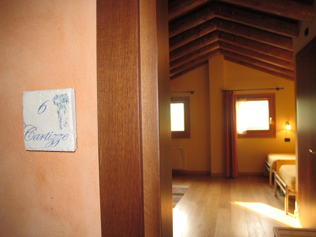 卡萨维查酒店 瓦尔多比亚德内 客房 照片